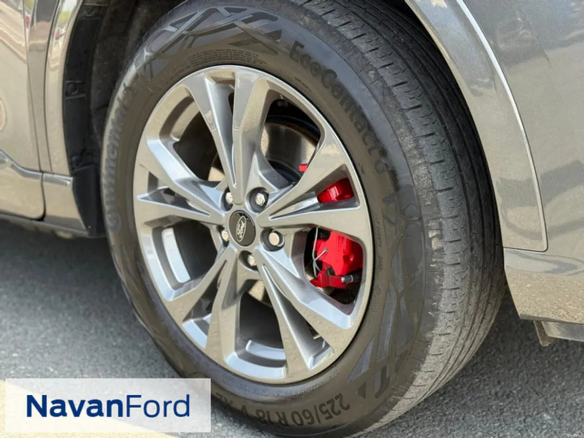 Ford Kuga St-Line 2.5 Plug-in Hybrid 225PS ** Warr - Image 6