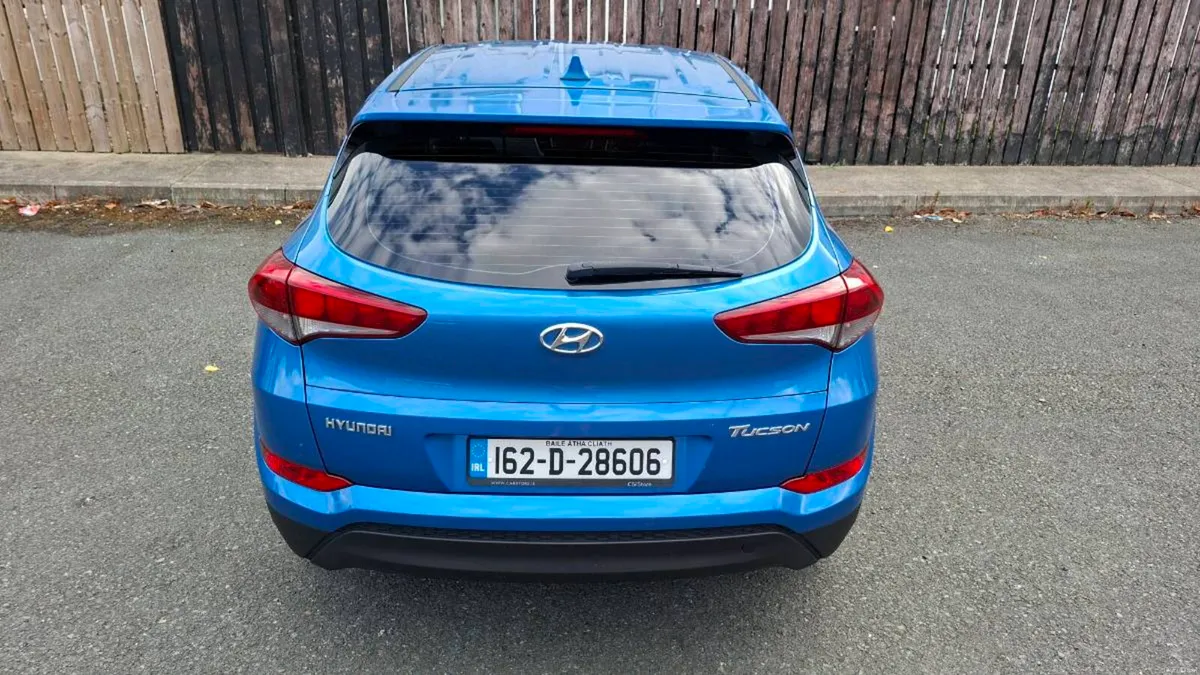 Hyundai Tucson 1.7 Disel Excellent Condition - Image 3