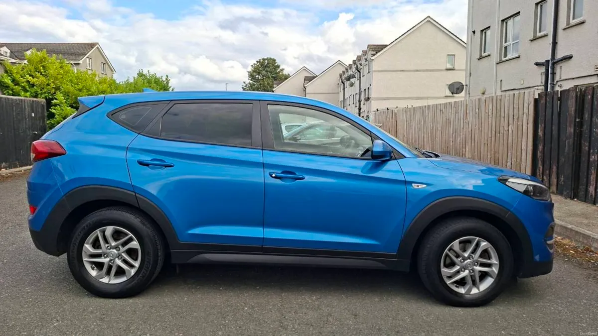 Hyundai Tucson 1.7 Disel Excellent Condition - Image 5