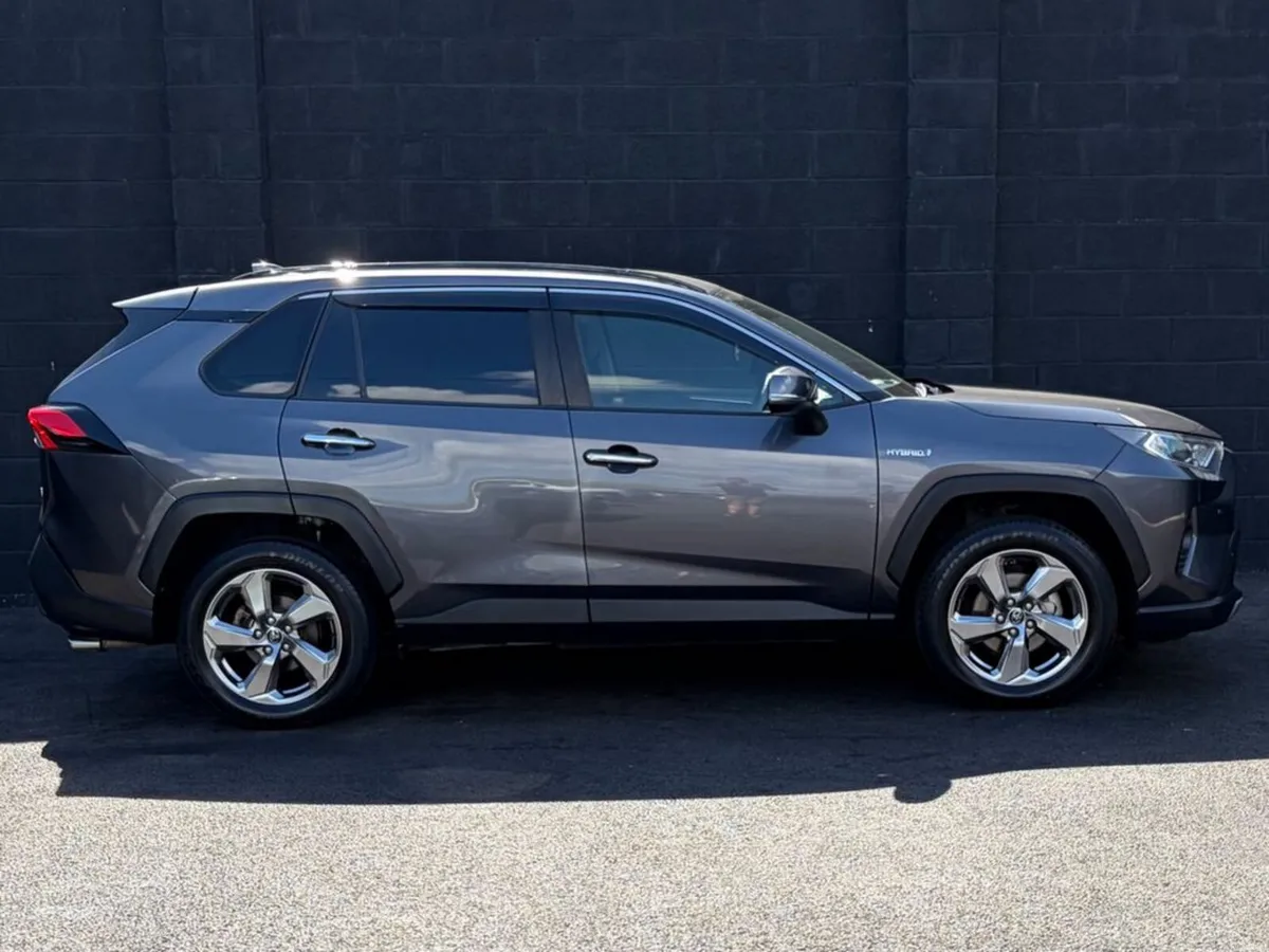 Toyota RAV4 RAV4 2.5L HYBRID 5DR Auto - Image 4