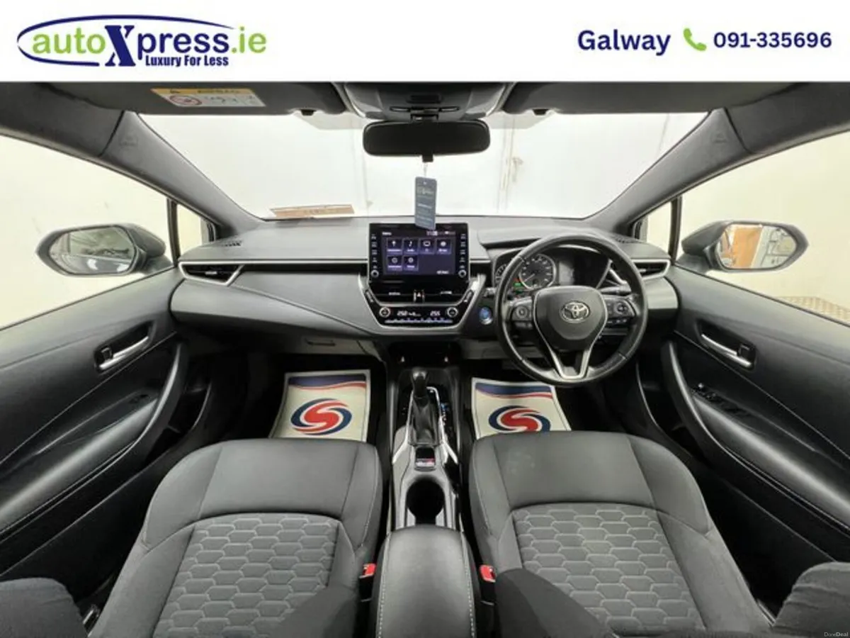 Toyota Corolla SPORT HYBRID G, Automatic - Image 2