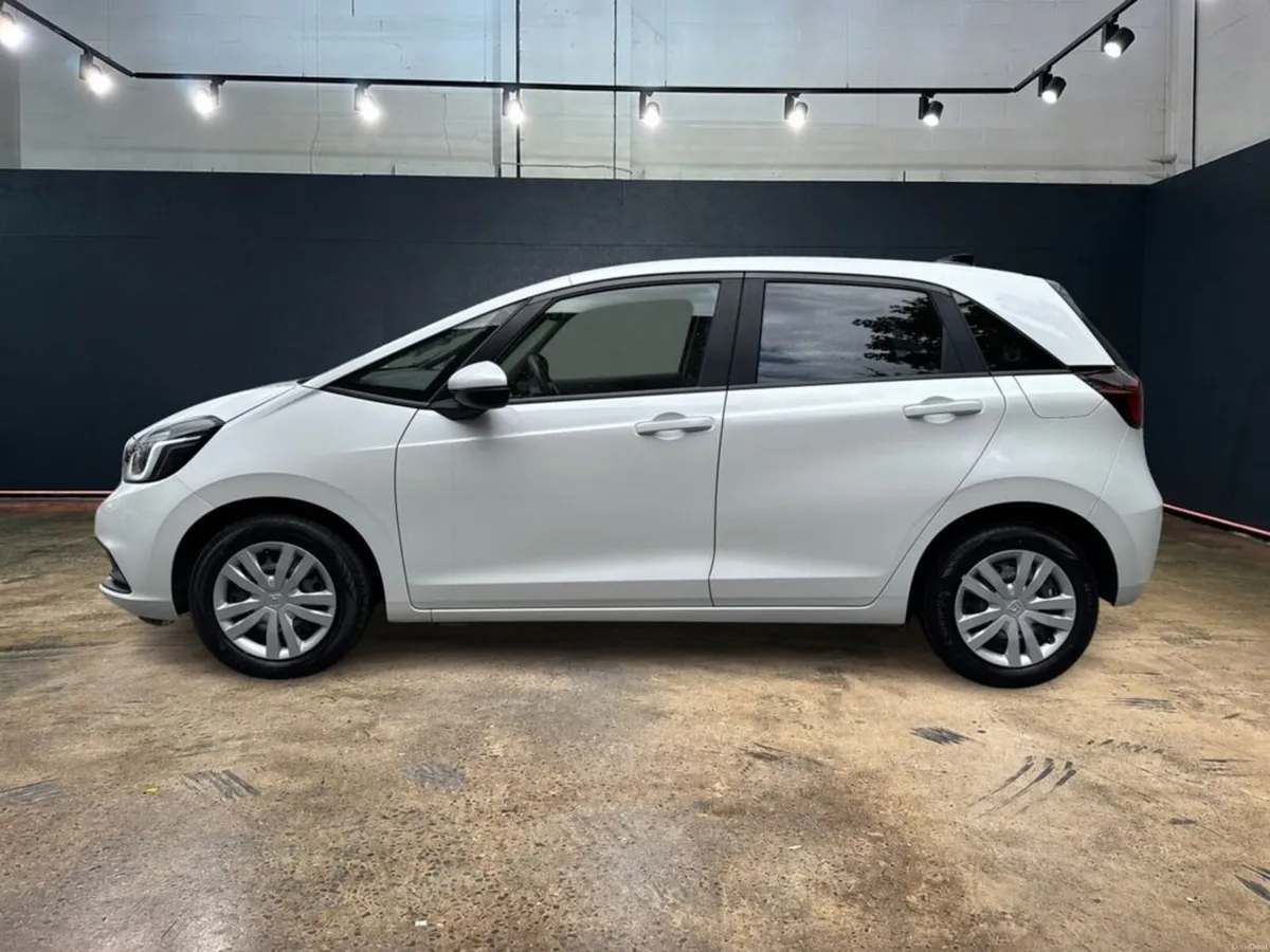 Honda Fit 1.5 HYBRID AUTOMATIC - CRUISE CONTROL - - Image 6