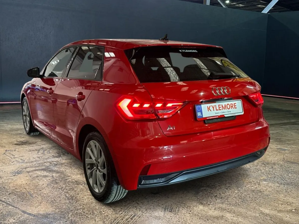 Audi A1 1.0 TFSI ADVANCED AUTOMATIC - FACTORY ALLO - Image 5