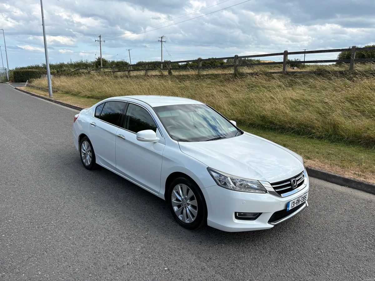 131 honda accord I vtec automatic - Image 4