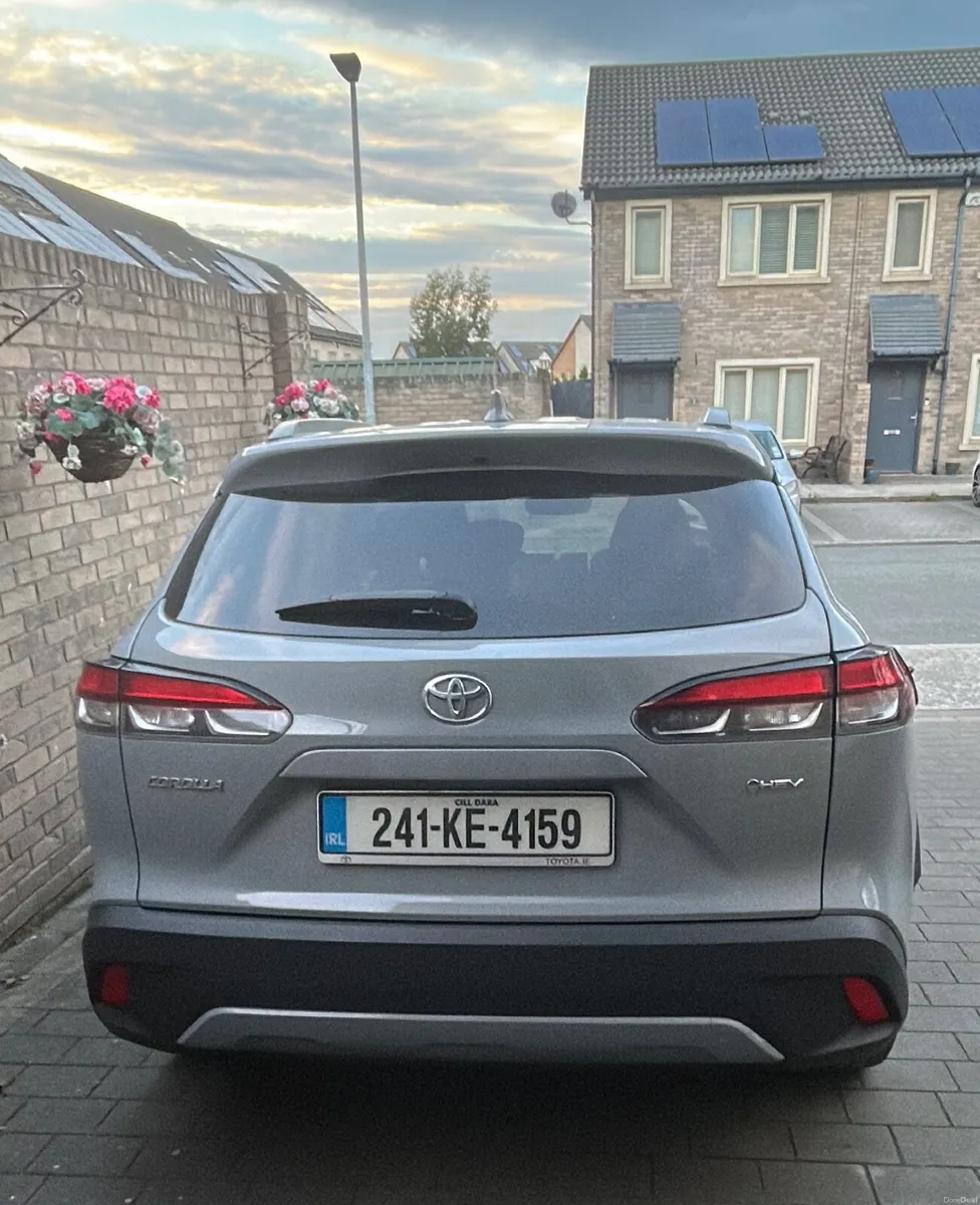 2024 Toyota Corolla Cross Sol Plus Hybrid Auto | - Image 3
