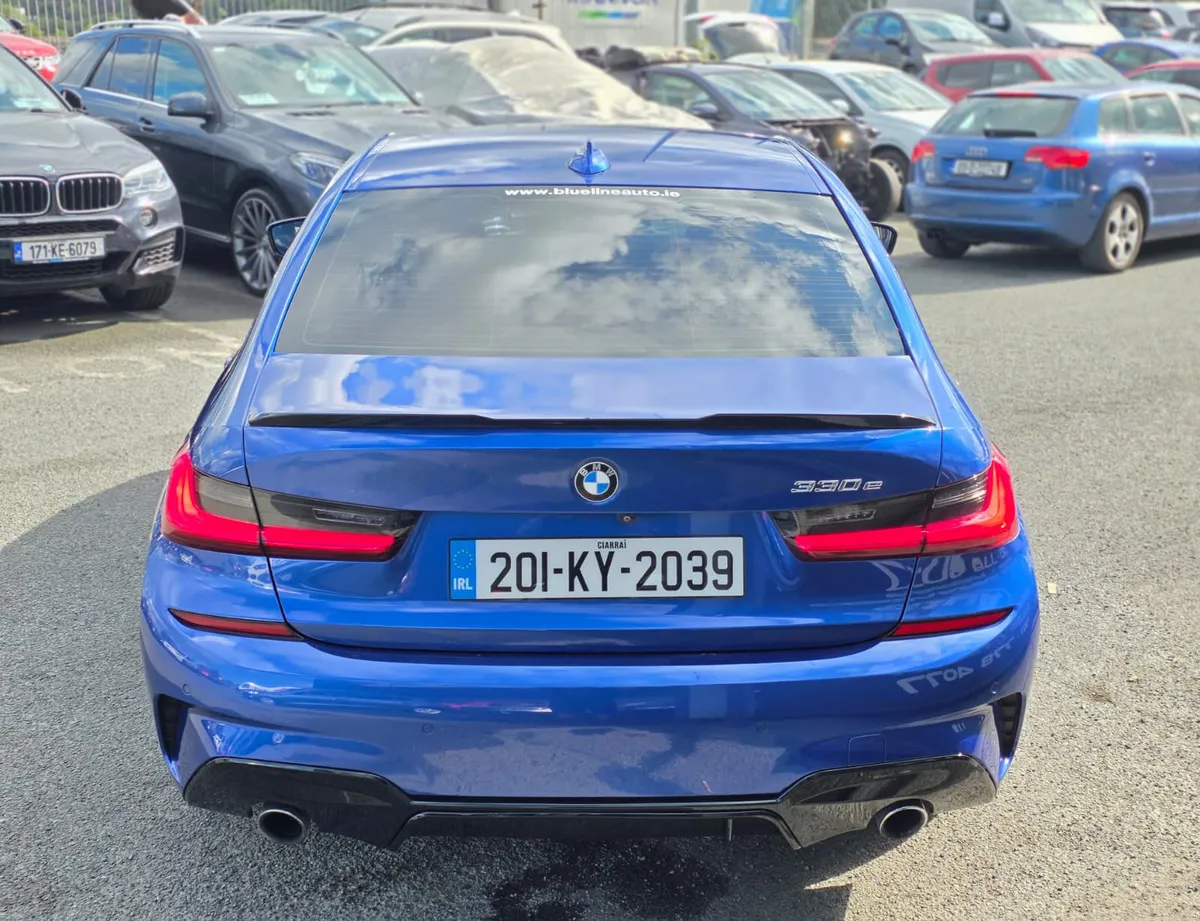 BMW 330e MSport Auto 292hp (201) High Spec - Image 4