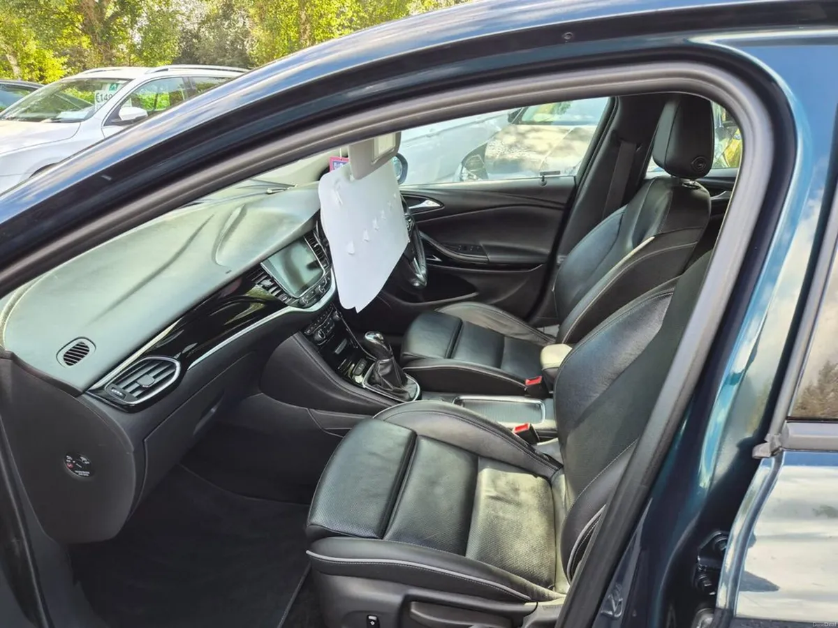 Opel Astra Elite 1.6 Cdti 110PS 5DR - Image 4