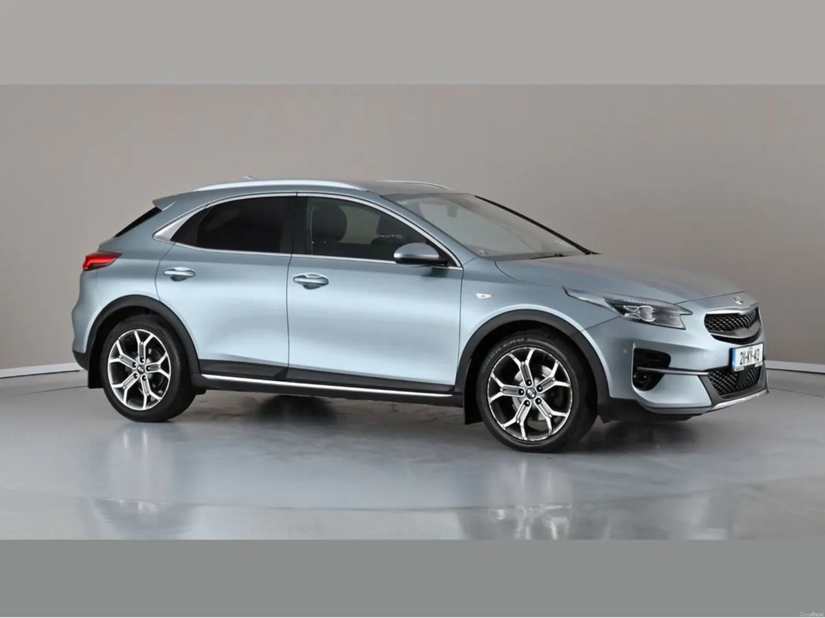 Kia XCeed 1.6D 5DR - Image 1