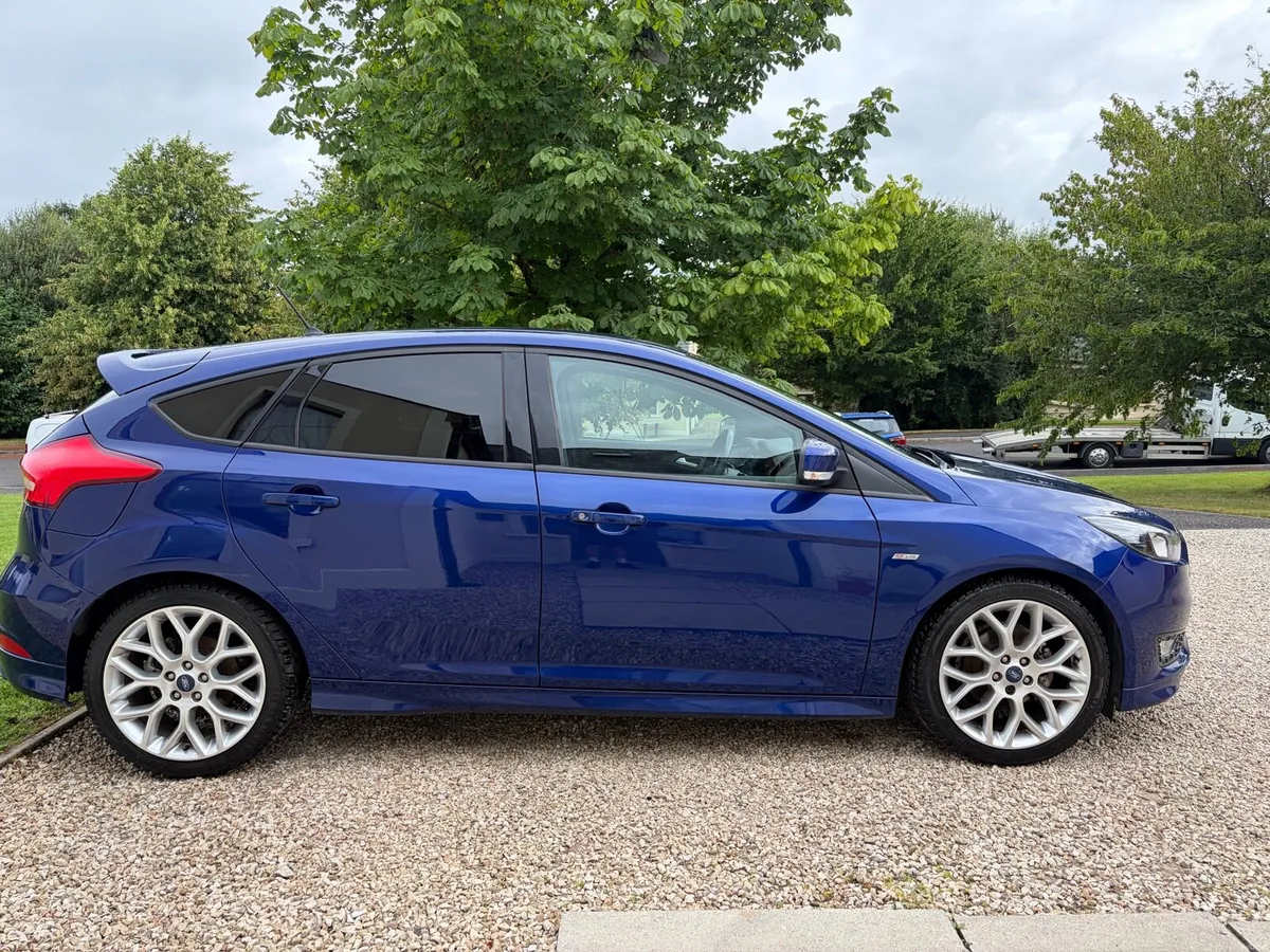 2017 ford focus 1.0 Ecoboost ST - Image 2