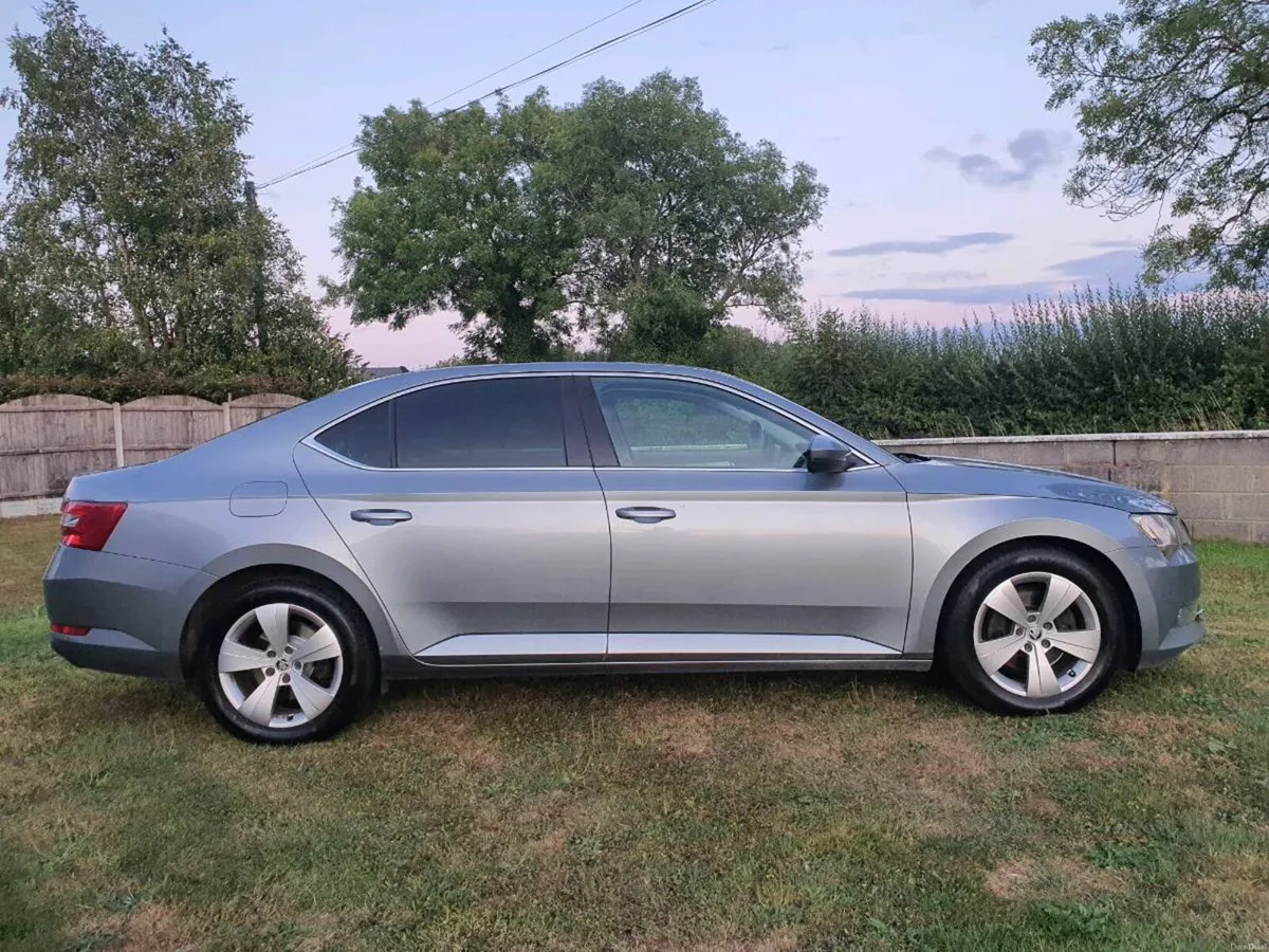 SKODA SUPERB SE BUSINESS 2.0 LTR 150 BHP 2016 - Image 2