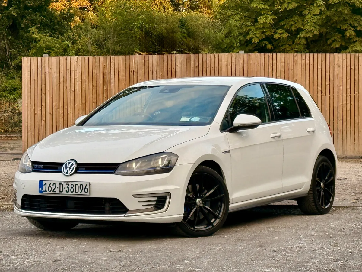 Volkswagen Golf 2016 GTE 1.4 Petrol NCT LOW KM - Image 3