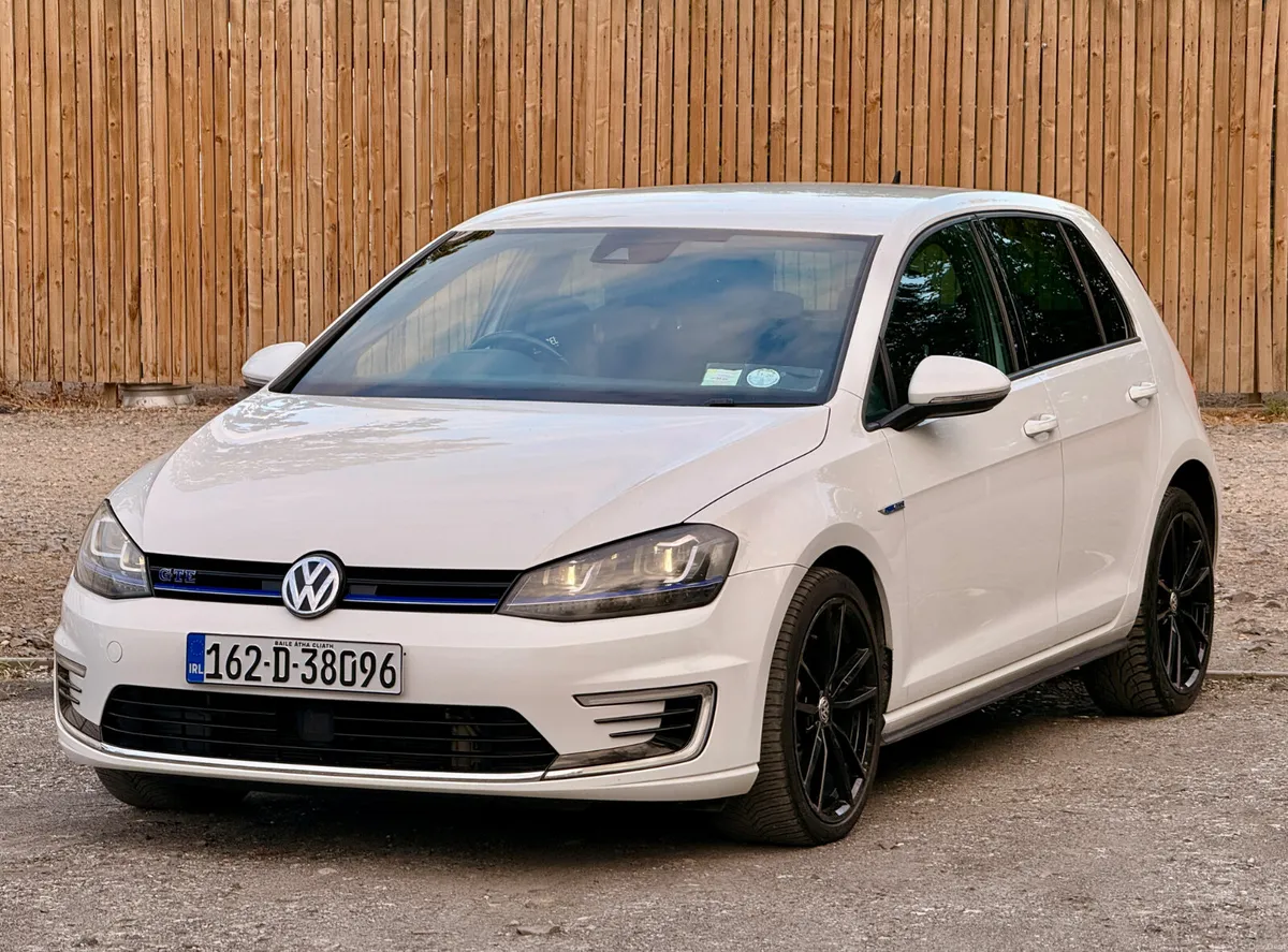 Volkswagen Golf 2016 GTE 1.4 Petrol NCT LOW KM - Image 6