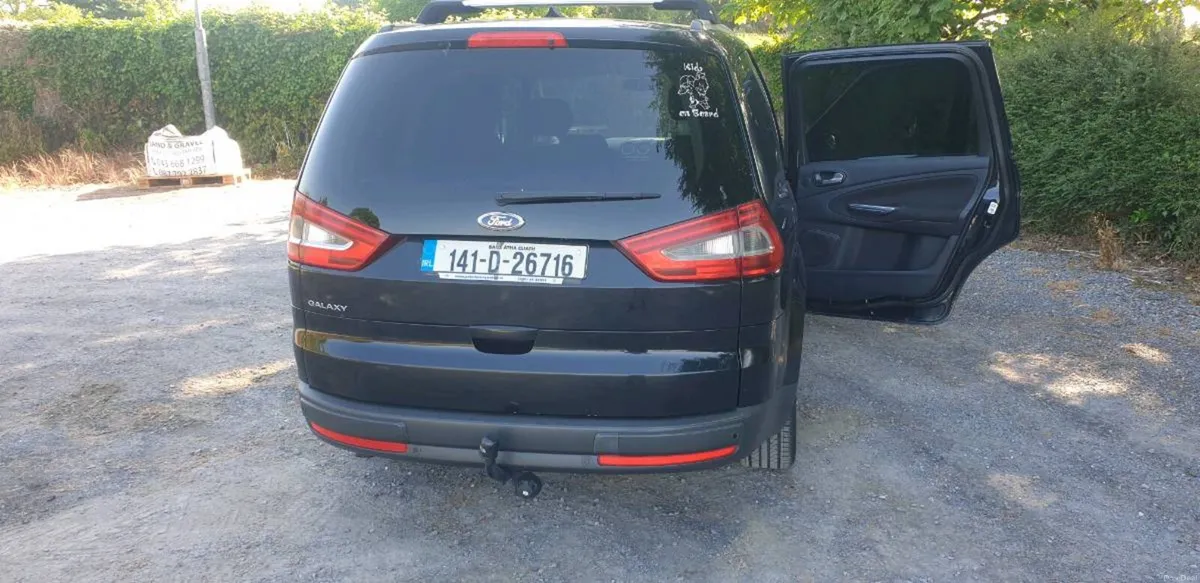 Car - Image 2