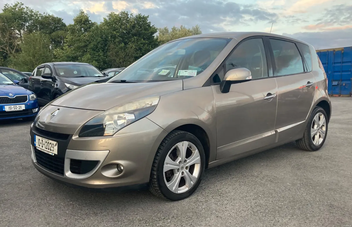 Renault Scenic 2010 1.5 DCI 70k kms LIKE NEW - Image 2