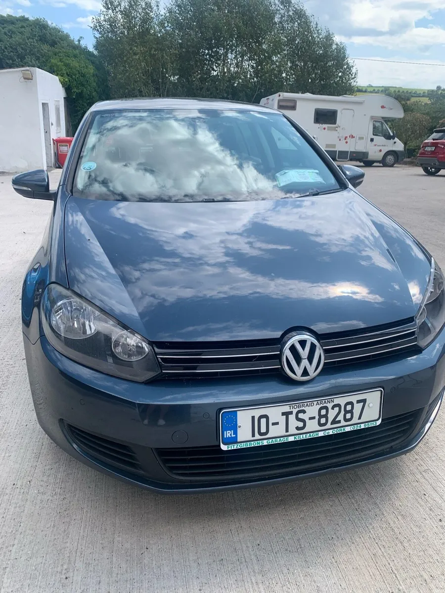 Volkswagen car - Image 3
