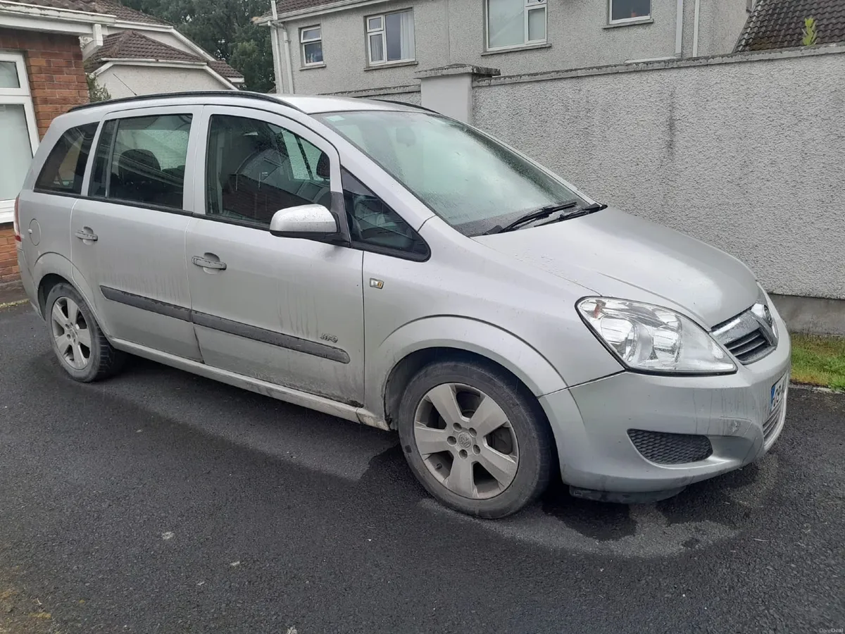 2009 Opel Zafira - Image 1