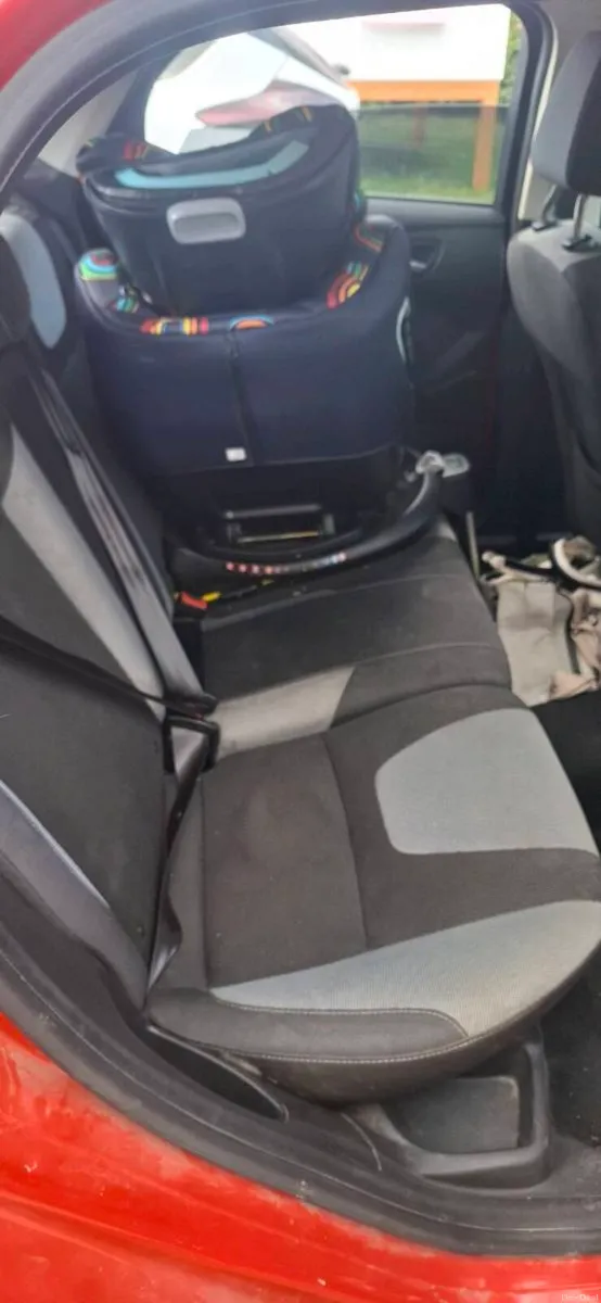 Ford focus - Image 2