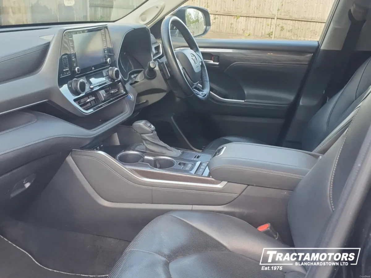 Toyota Highlander 2.5 EXCEL HEV 244BHP 7S - Image 4