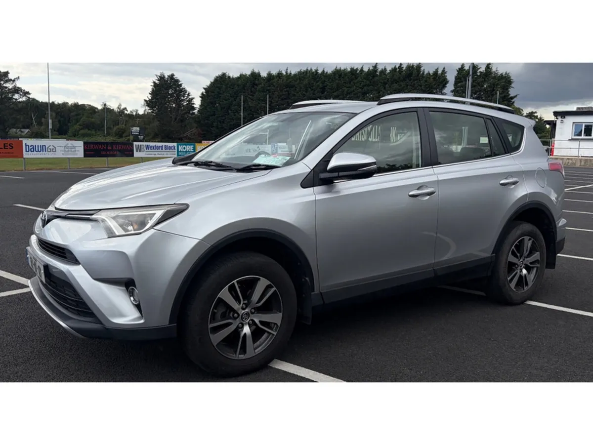 Toyota RAV4 RAV4 2.0 D-4D LUNA 4DR - Image 4