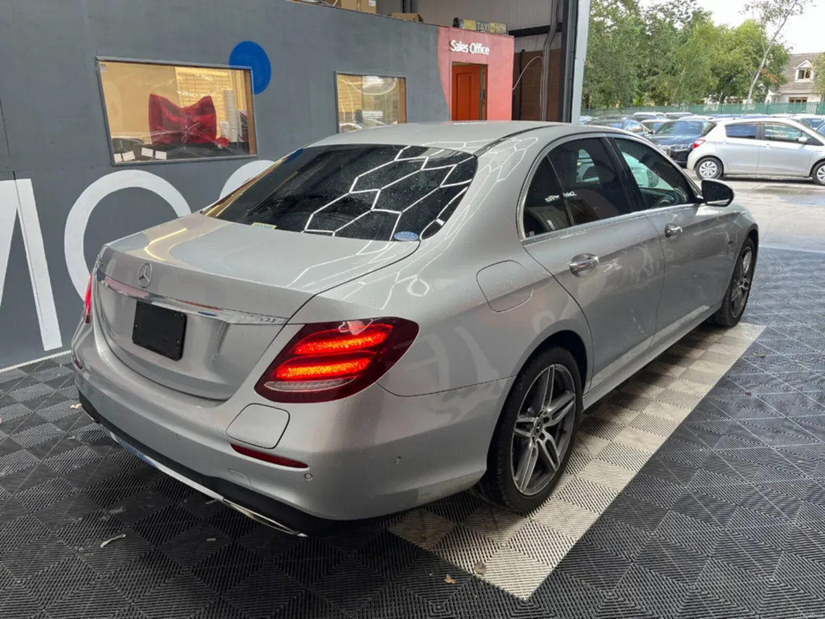 Mercedes-Benz E-Class 2018 MERCEDES-BENZ E350E 2.0 - Image 2