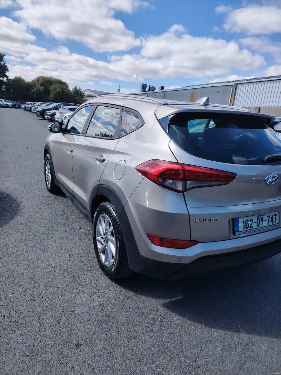 Hyundai Tucson - Image 2