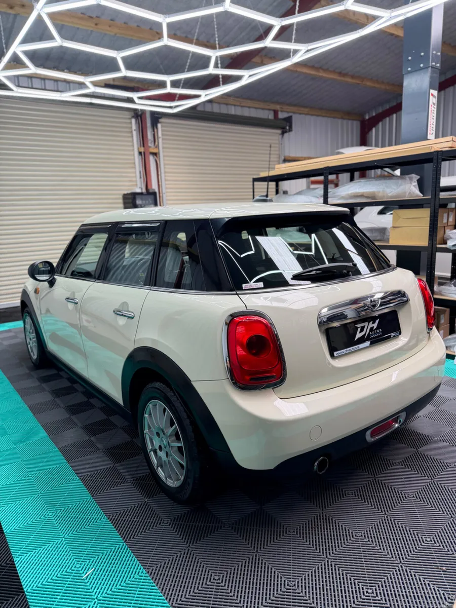 2015 Mini cooper 1.2 Petrol - Automatic! - Image 5