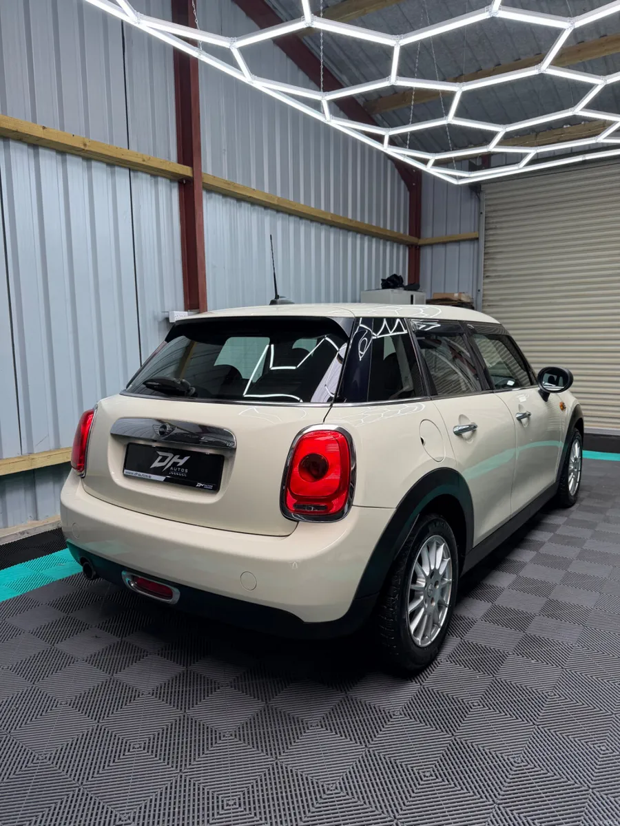 2015 Mini cooper 1.2 Petrol - Automatic! - Image 2