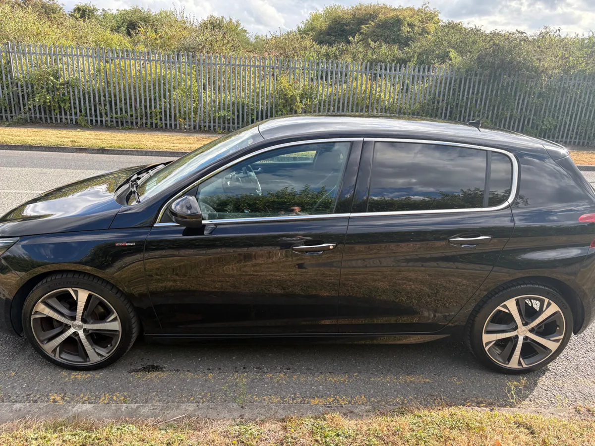 Peugeot 308 petrol, auto Nct and taxed - Image 4