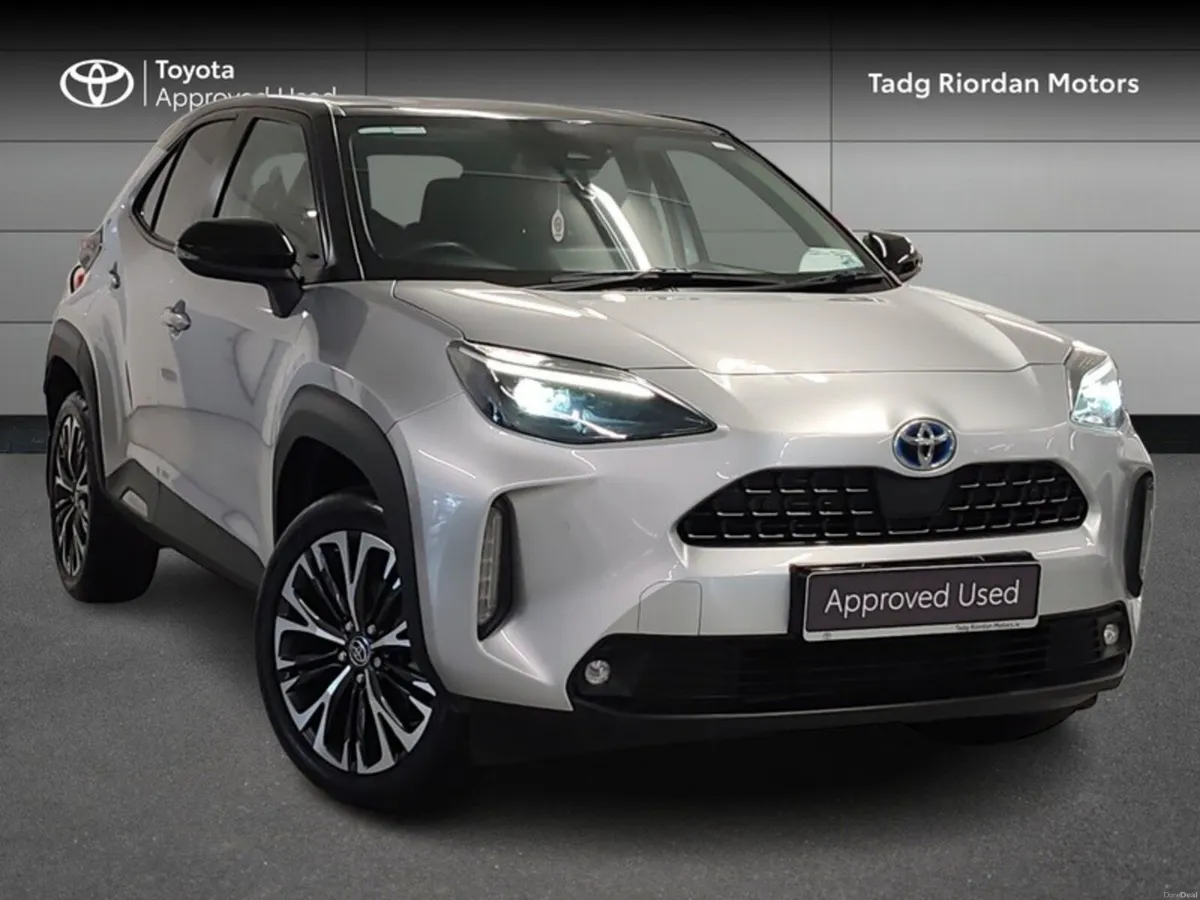 Toyota Yaris Cross SOL 4DR AUTO - Image 1