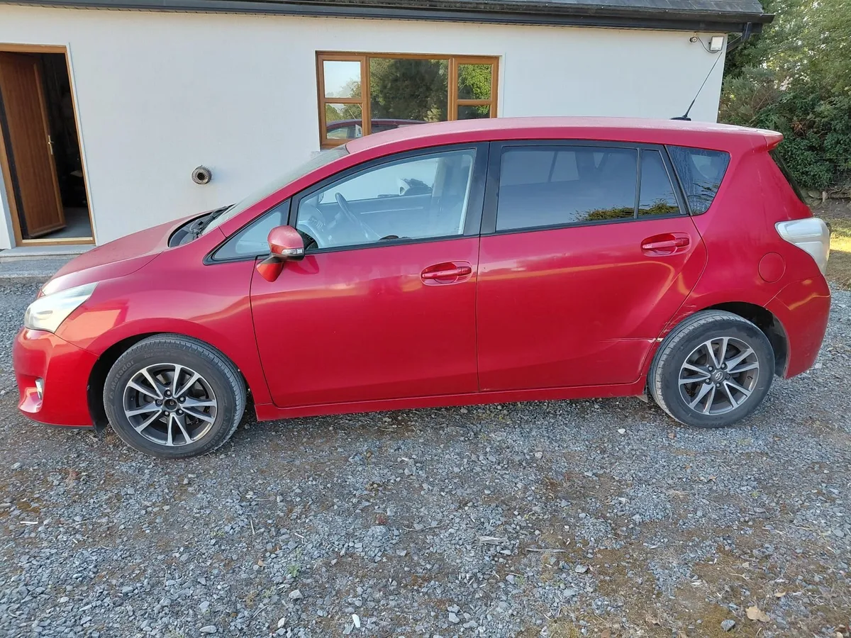 Toyota Verso 2013 - Image 2