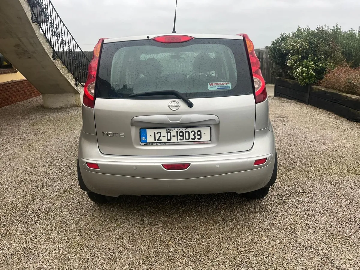 Nissan Note 2012 Automatic - Image 4