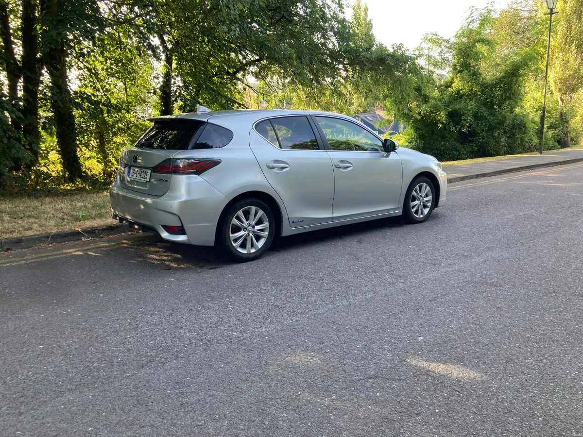 2015 Lexus CT 200h Auto Only 45000 Miles - Image 3