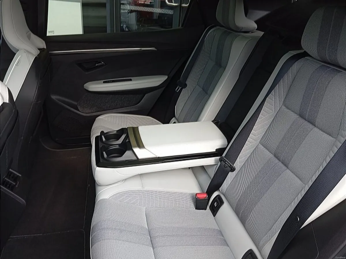 Renault Scenic E-Tech 600KMS (Top Spec) E-tech ICO - Image 6