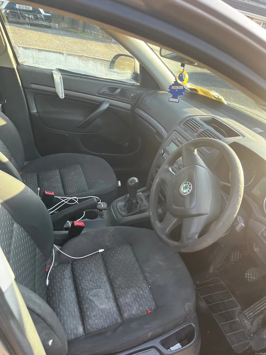 Skoda Octavia 2010 - Image 1