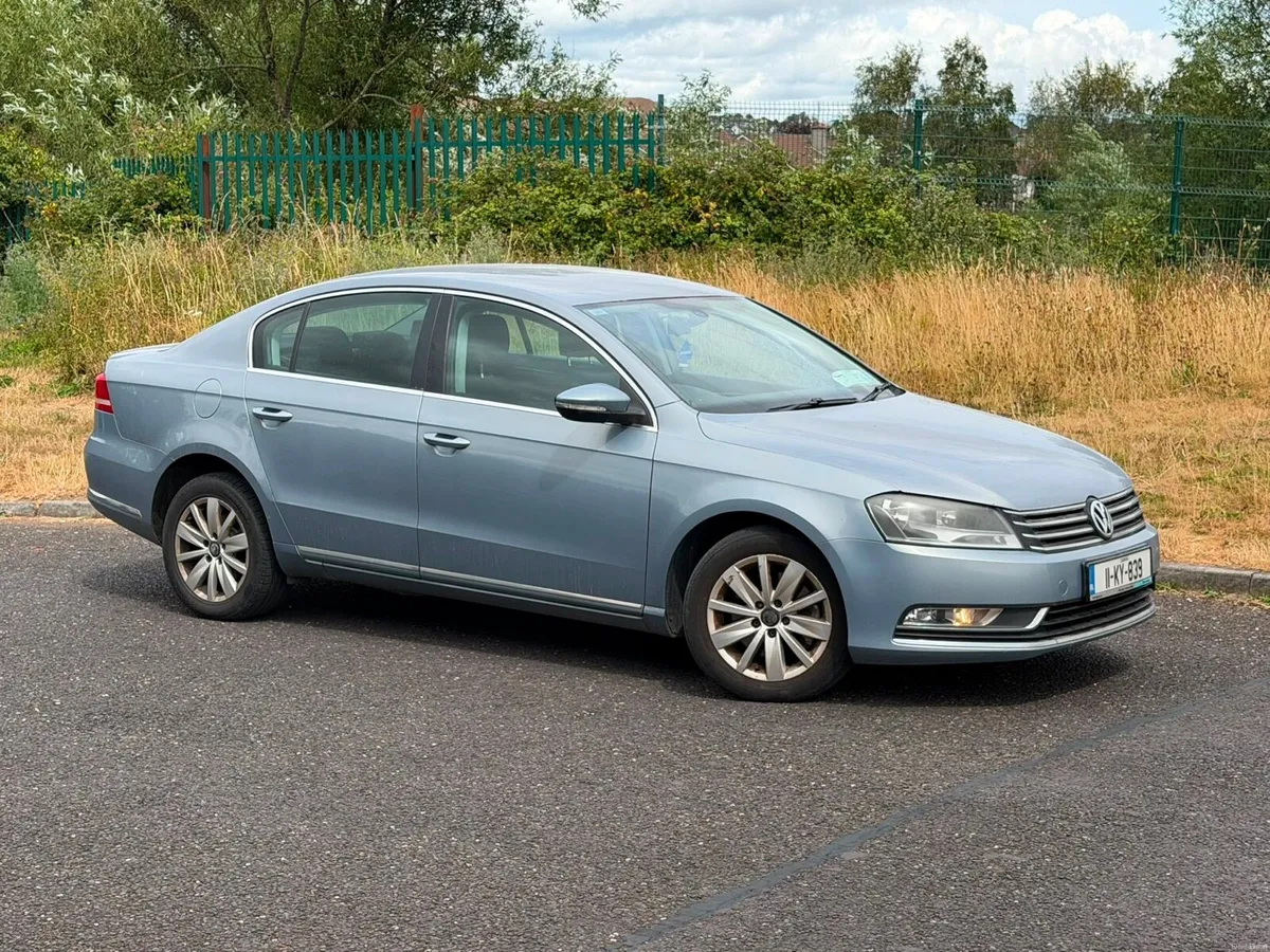 Volkswagen Passat - Image 3
