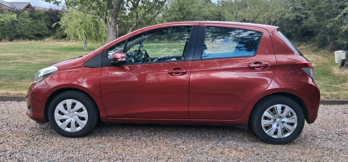 Toyota Yarus - Image 3
