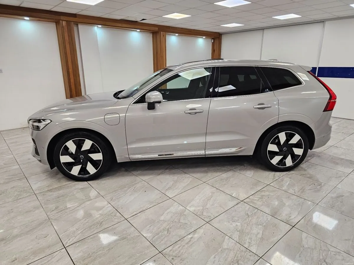 Volvo XC60 ULTRA T8 - Image 4