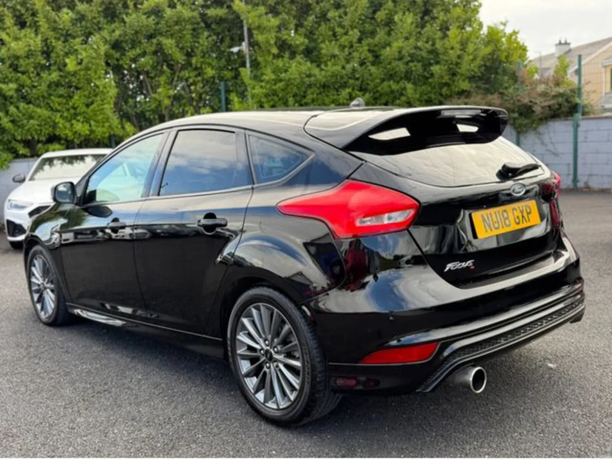 Ford Focus ST-LINE TDCI - Image 4