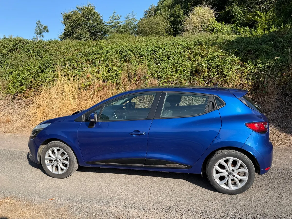 Renault Clio 2017 - Image 4