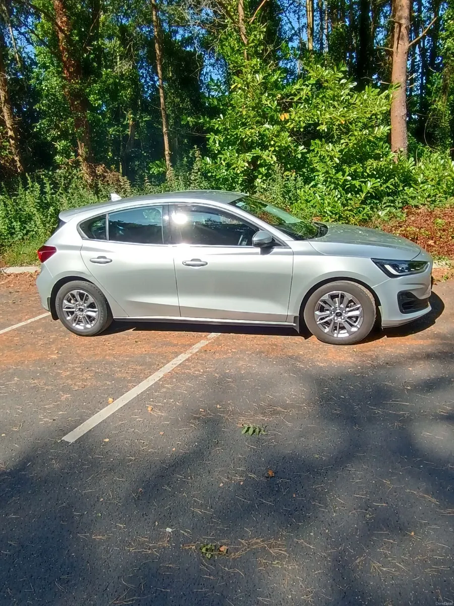 Ford Focus 2023 - Image 6