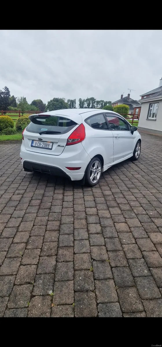 Ford Fiesta Z Tec - Image 3