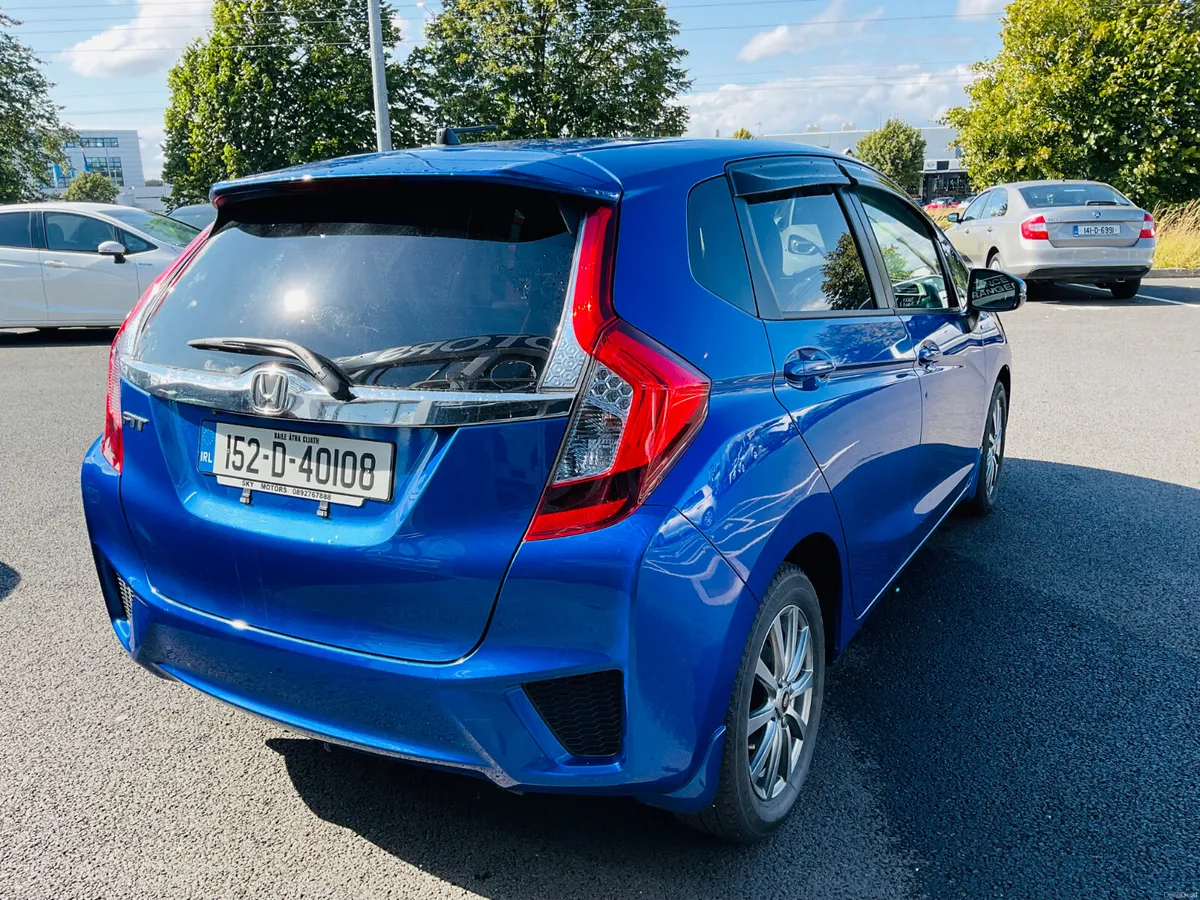 Honda Fit 1.5 2015 Hybrid Automatic Low Mileage - Image 2
