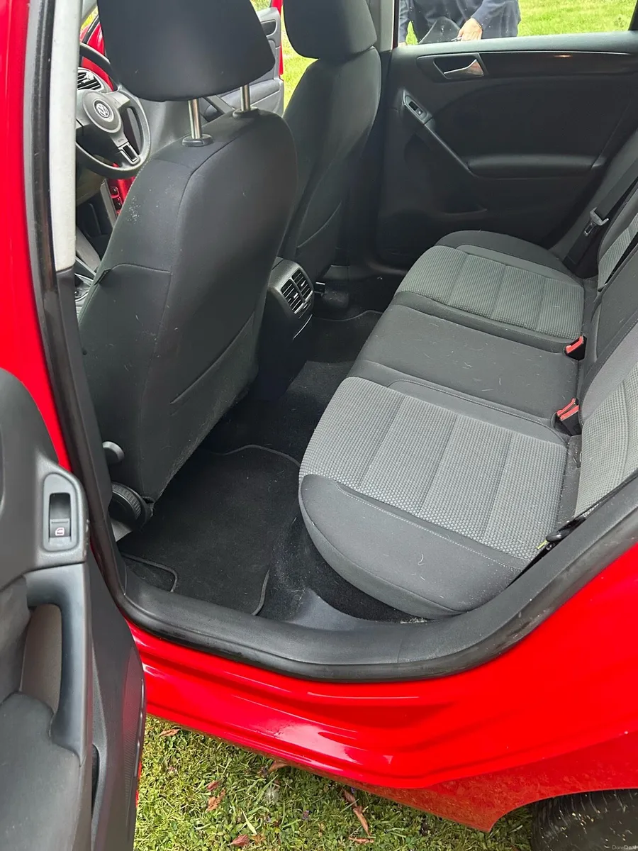 Car - Image 5