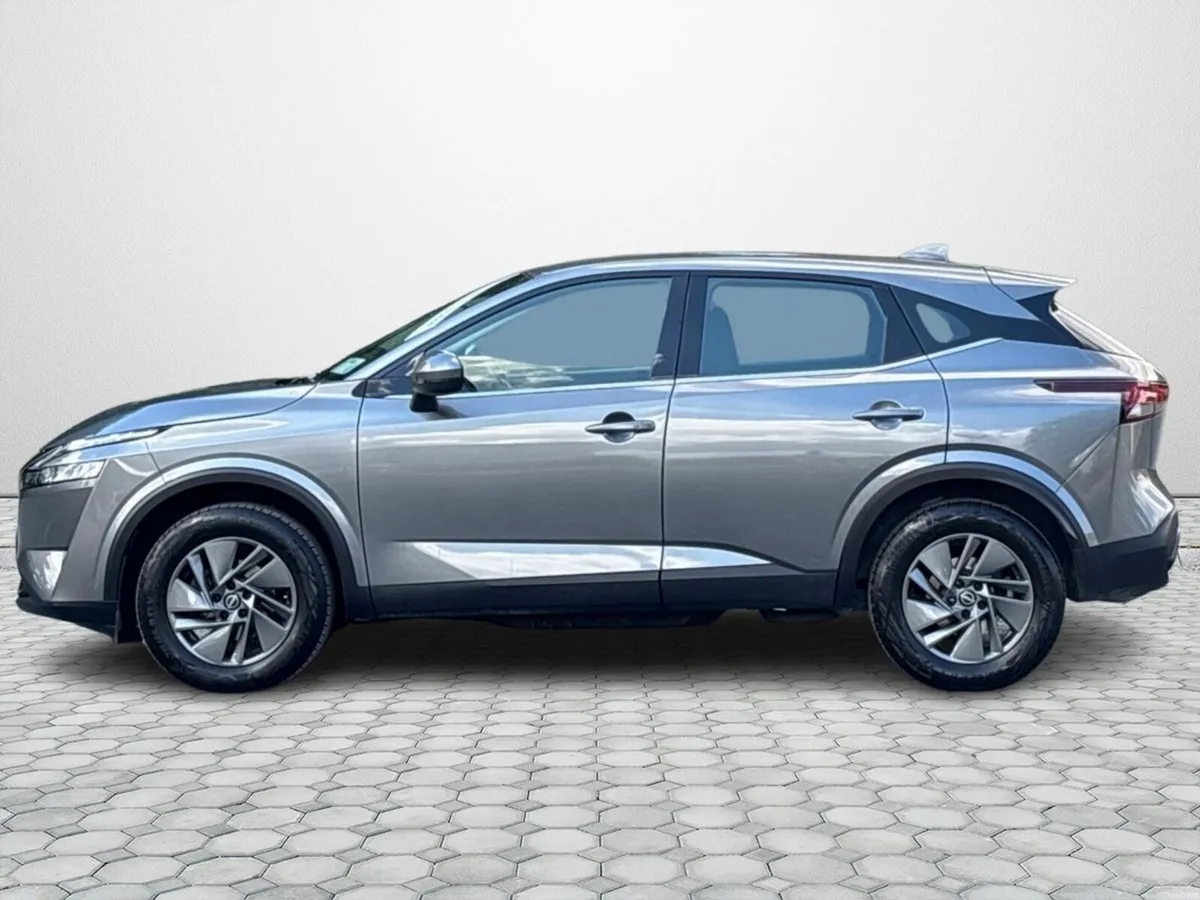 Nissan Qashqai 1.3 PET MILD HYBRID SV - Image 5