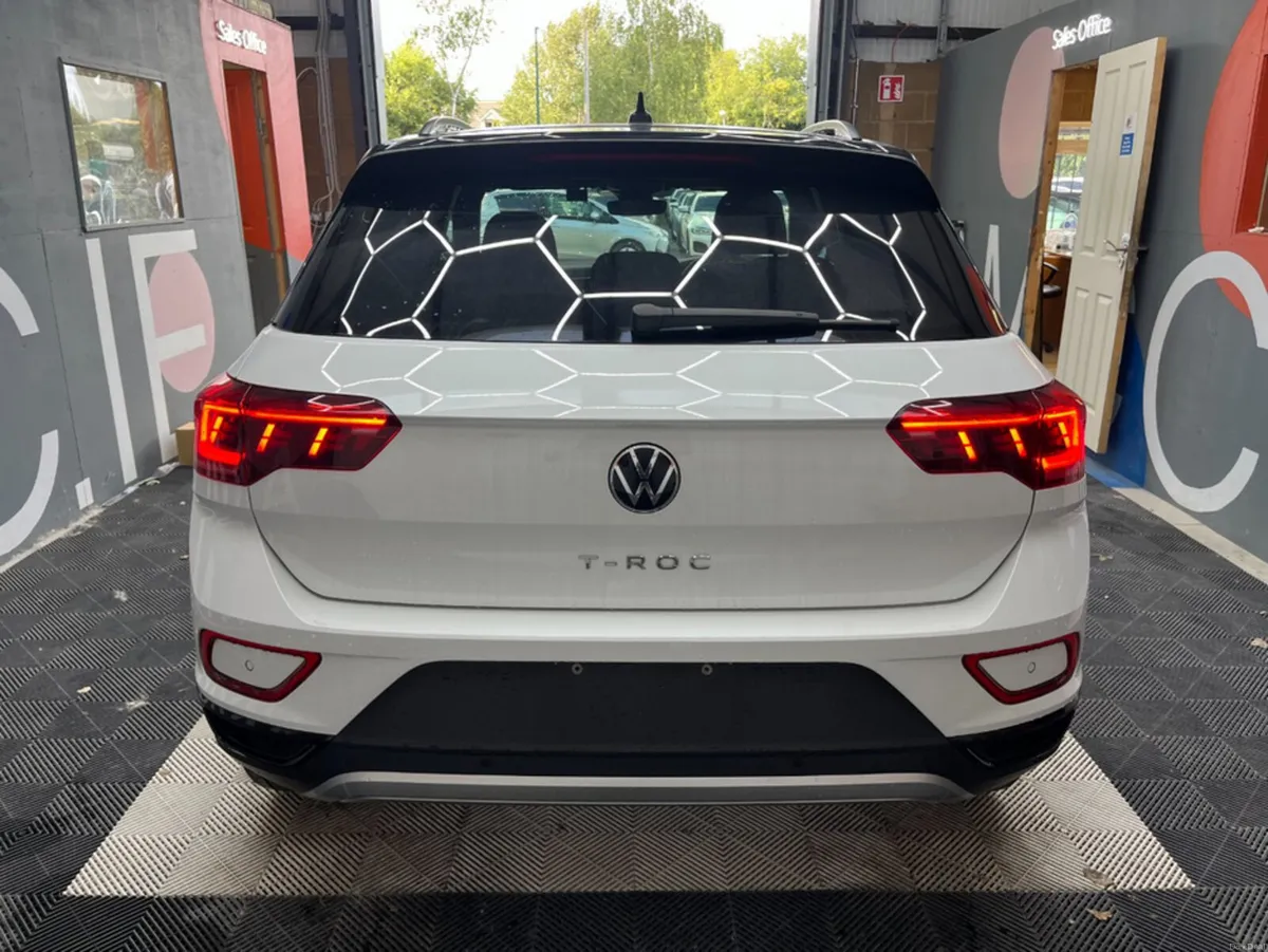 Volkswagen T-Roc 2024 VOLKSWAGEN T-ROC TDI 2.0 AUT - Image 3