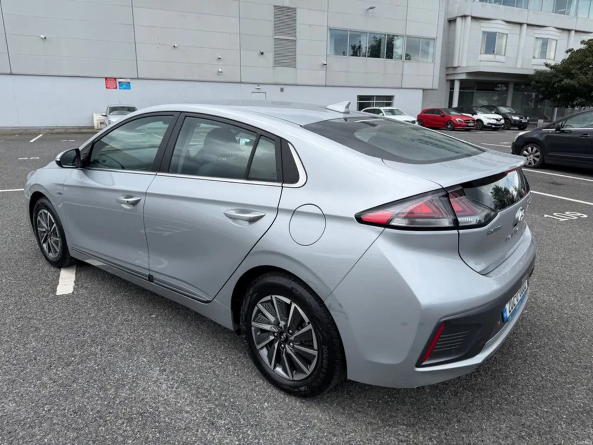 Hyundai IONIQ FULL EV, PREMIUM MODEL, LOW MILEAGE, - Image 6