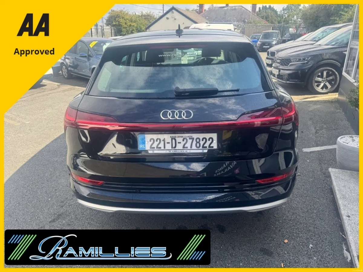 Audi e-tron 55 300KW Q ADVANCE, Huge Spec, 12 Mont - Image 4