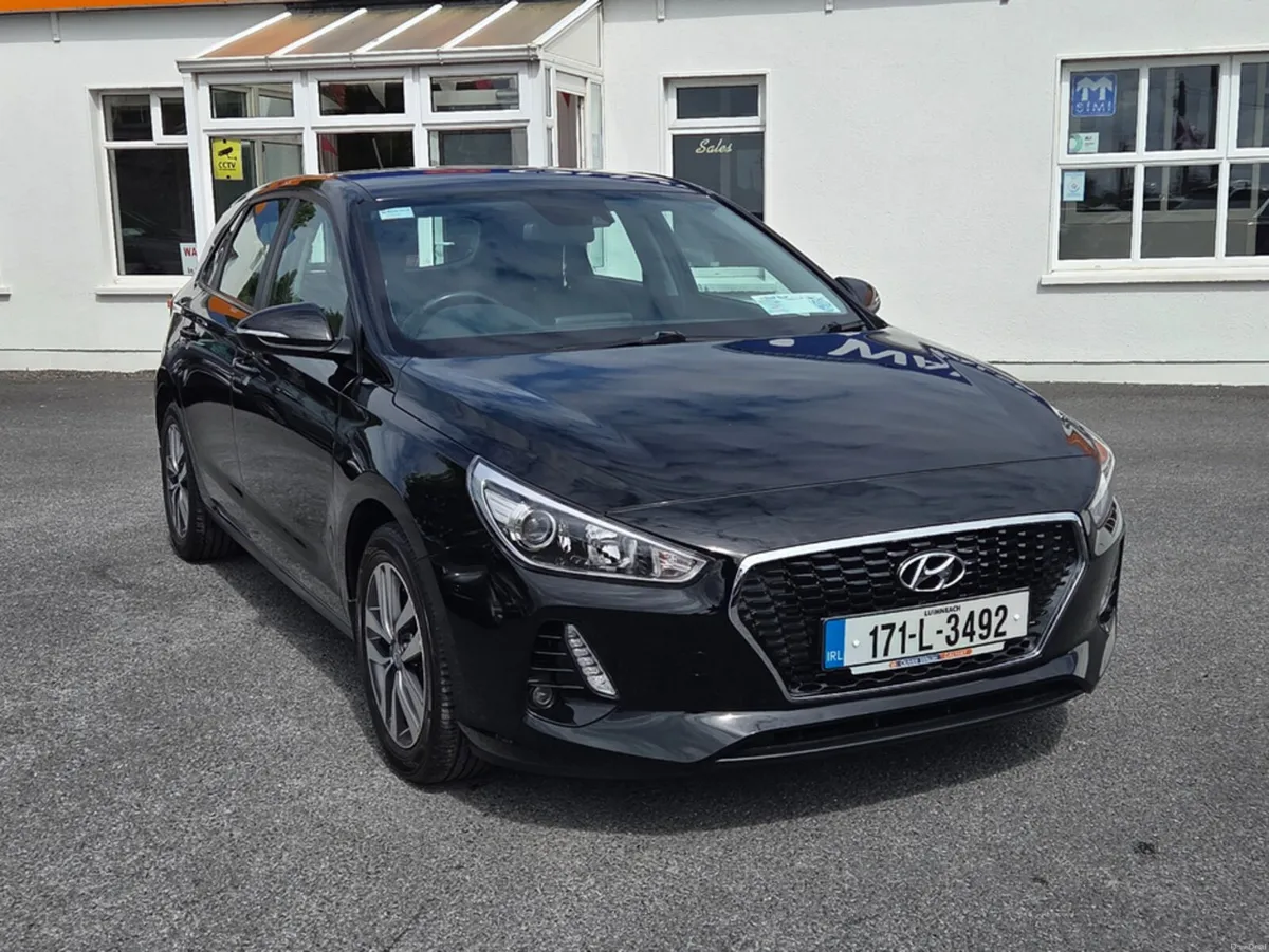 Hyundai i30 I 30 DELUXE 5DR - Image 2