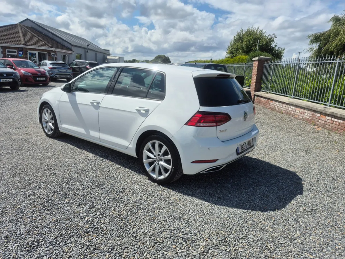 Volkswagen Golf Highline GT 2.0 Diesel 150 Bhp. - Image 5