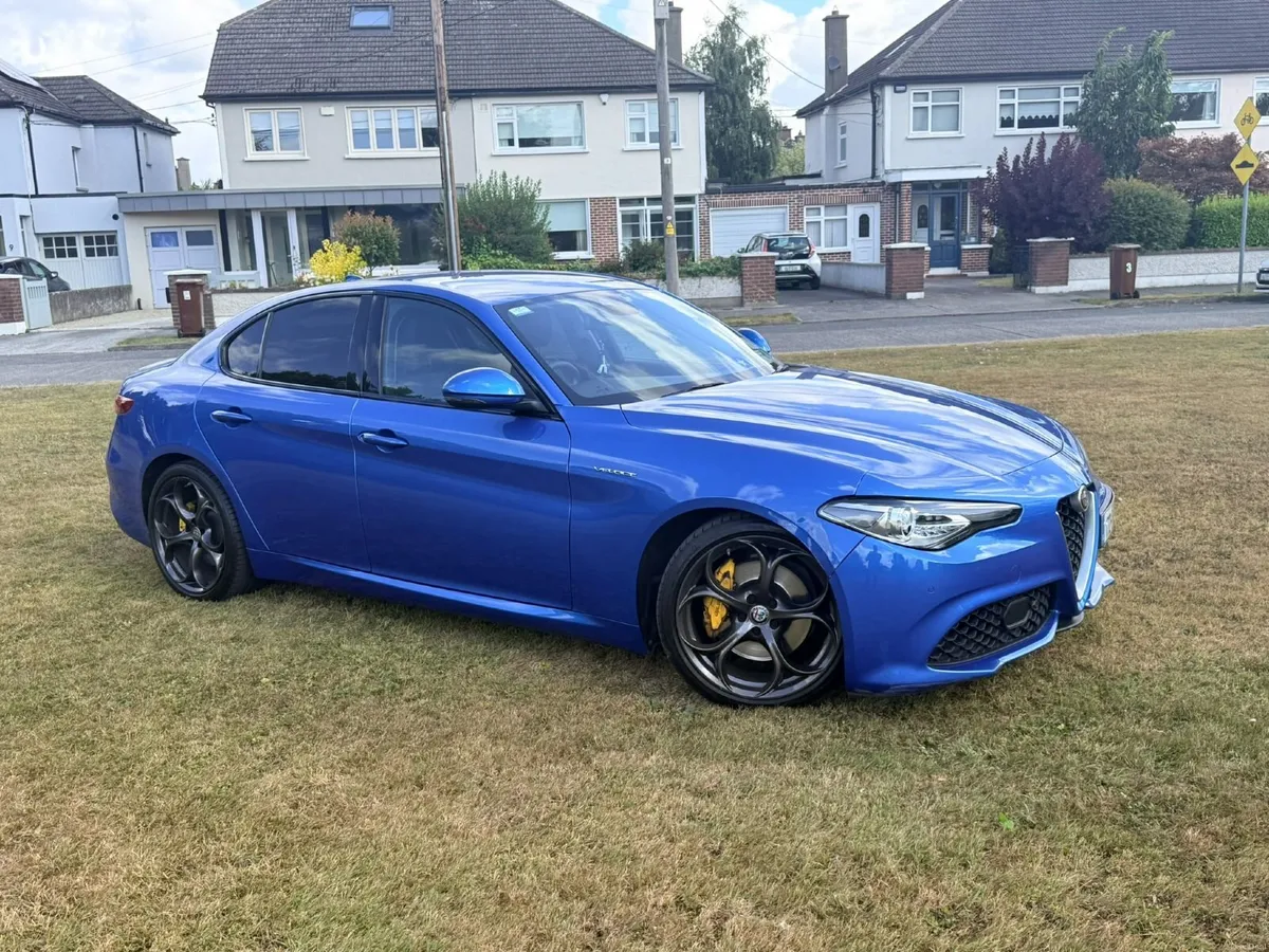 Alfa Romeo Giulia 2017 Luxury - Image 5